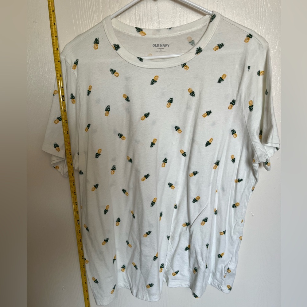 Old Navy Pineapple Graphic Tee
